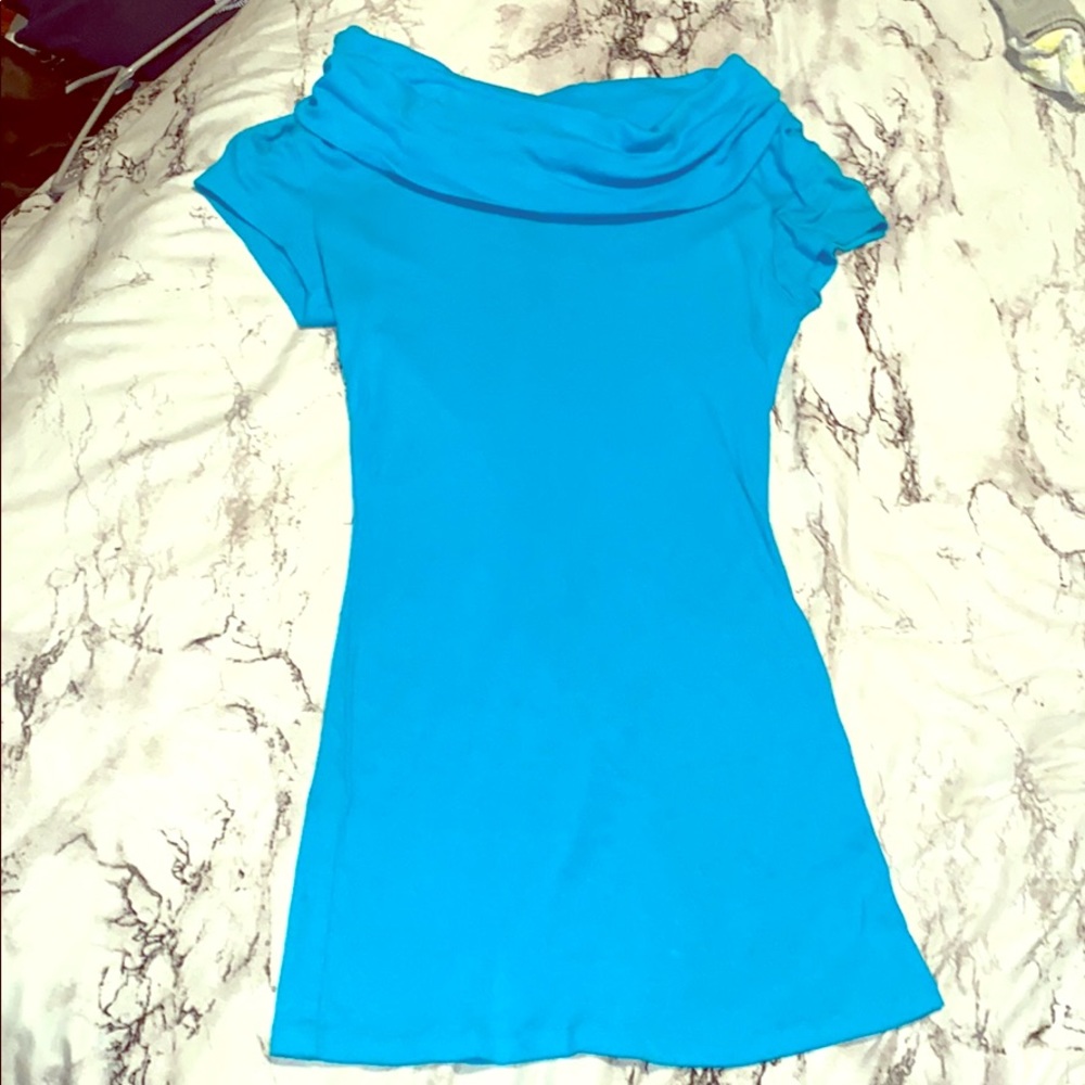 Dress shirt.